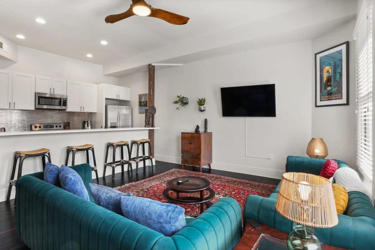 Stylish 2-bedroom In Garden District