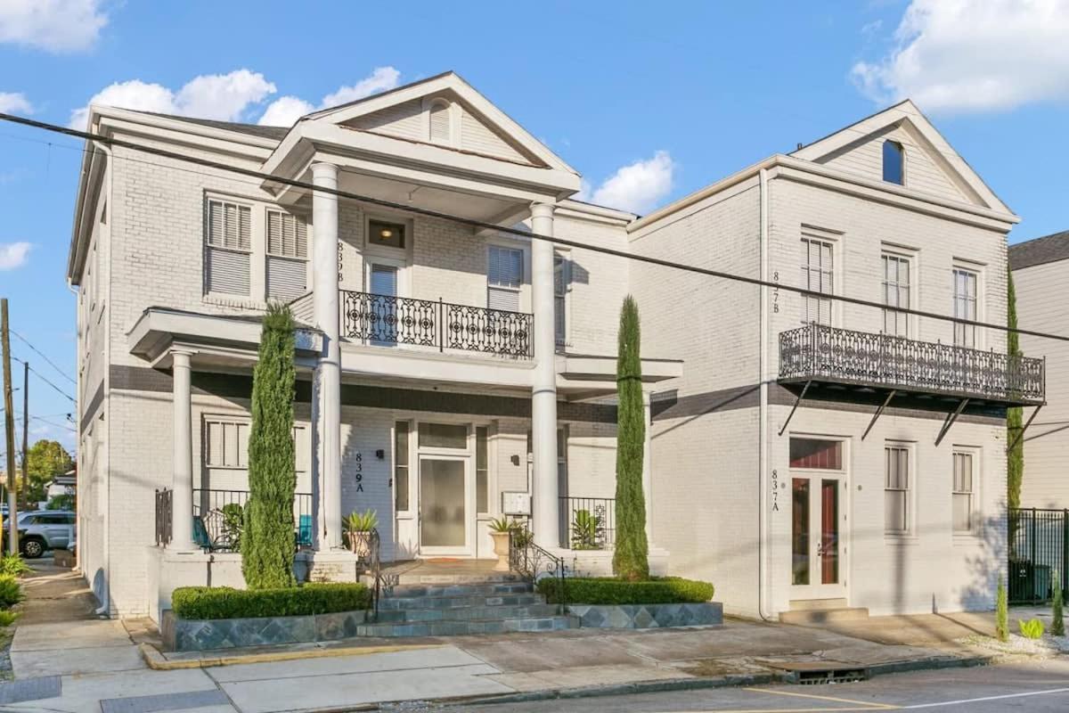Apartment Stylish 2-bedroom In Garden District